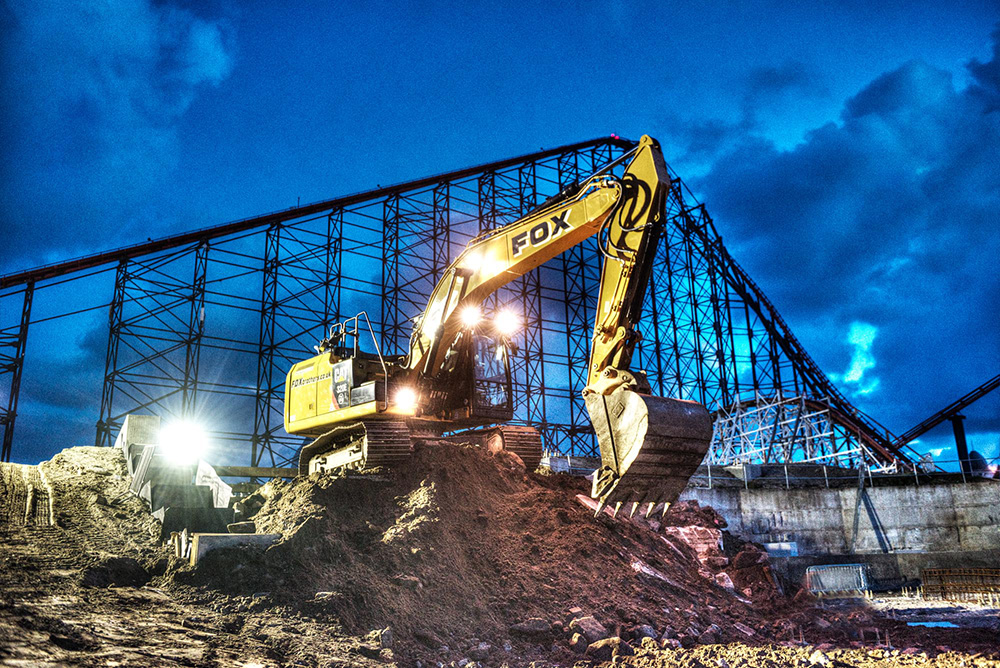 Perdita per il gruppo Fox Brothers a causa dei costi di finanziamento