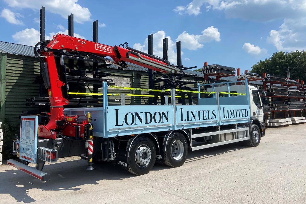 London Lintels apre un nuovo deposito in Essex: maggiore efficienza e servizio rapido per i clienti del settore edile London Lintels apre un nuovo deposito in Essex: maggiore efficienza e servizio rapido per i clienti del settore edile