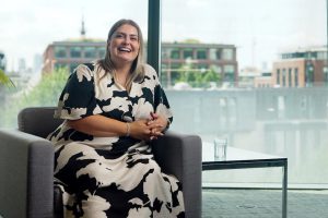 "Un presidente di soli 32 anni per l'Istituto Chartered of Civil Engineering Surveyors: una svolta verso il futuro della professione"