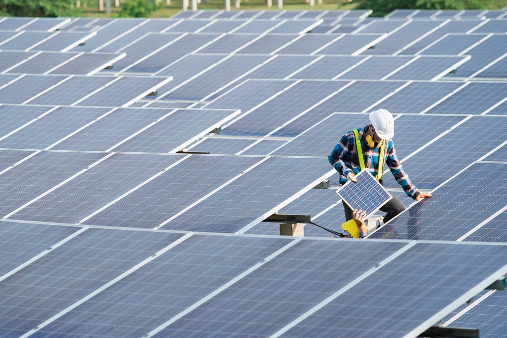 Approval for mega solar farm in Lincolnshire