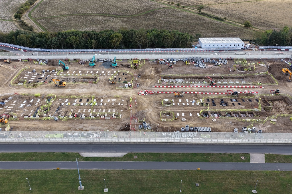 Kier ottiene nuovo contratto per ampliare due strutture carcerarie, rafforzando la sua posizione nel settore delle costruzioni di carceri