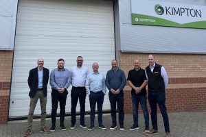 Kimpton Acquista il Team di Vertice di HE Simm in un'Operazione Strategica per Rafforzare la sua Posizione nel Mercato dei Contratti Meccanici ed Elettrici