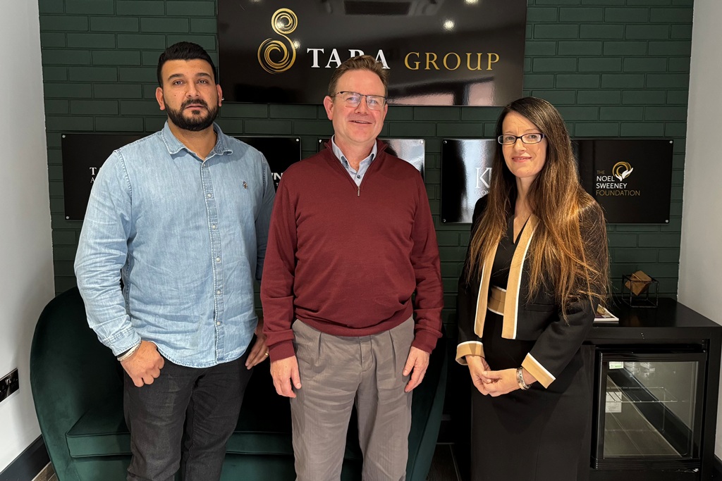 Azienda edile del Staffordshire assume tre nuovi contabili per sostenere la crescita quinquennale Azienda edile del Staffordshire assume tre nuovi contabili per sostenere la crescita quinquennale