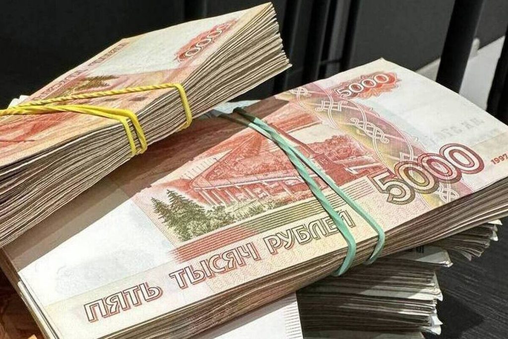 Воронежец выиграл миллион рублей среди ночи Воронежец выиграл миллион рублей среди ночи