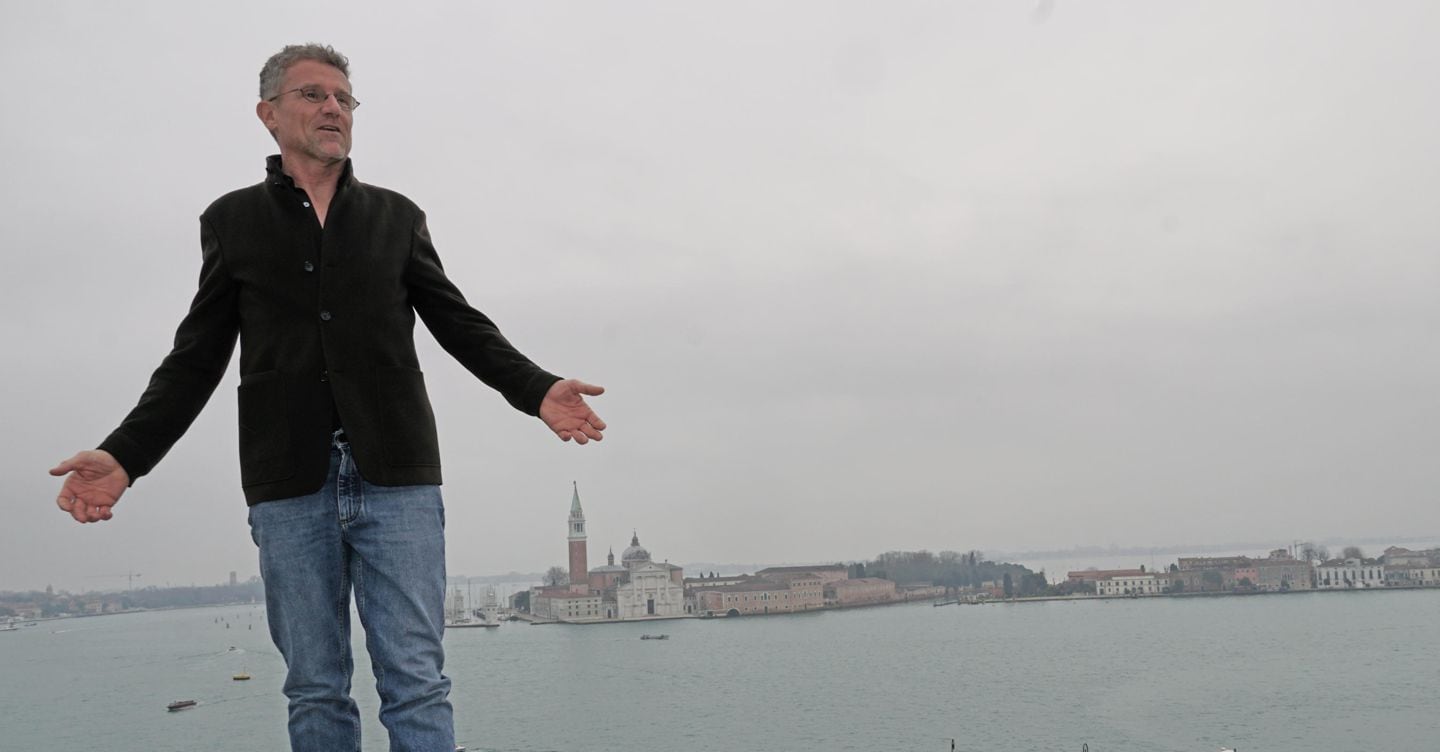 La Biennale di Venezia 2025: un'opportunità per ripensare l'architettura e affrontare il cambiamento climatico