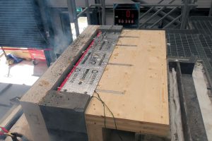 Rivoluzione nel settore della costruzione: nuova scoperta sulla protezione antincendio passiva per il legno laminato incrociato