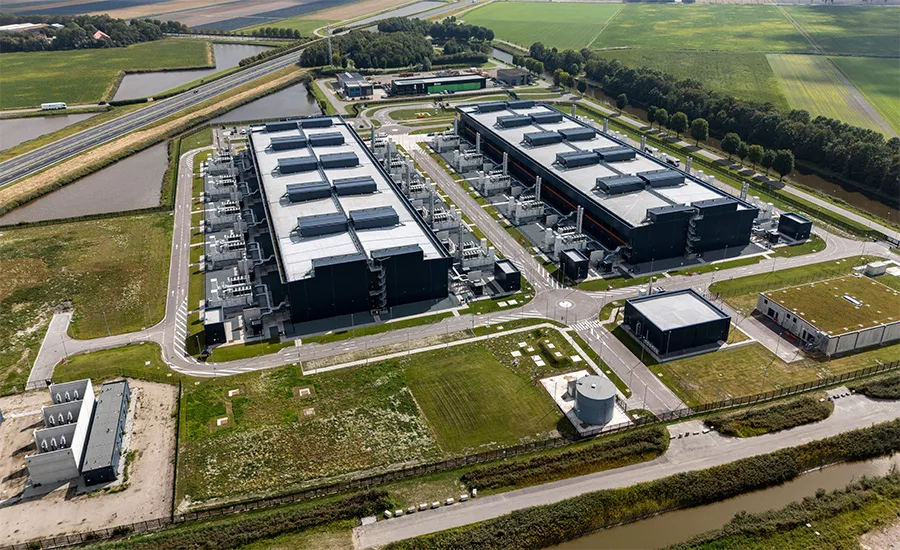 Il Mercato dei Data Center: Come i Grandi Progetti Sostengono la Domanda Nonostante la Diminuzione dell&#039;Attività delle Piccole Imprese