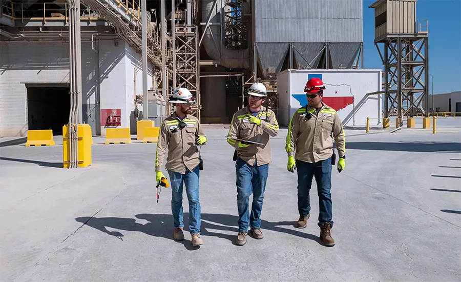 Investimenti Verdi: Amrize Scommette 700 Milioni di Dollari sull&#039;Etichetta Made in America per Ridurre le Emissioni di Carbonio e Consolidare il Mercato del Cemento