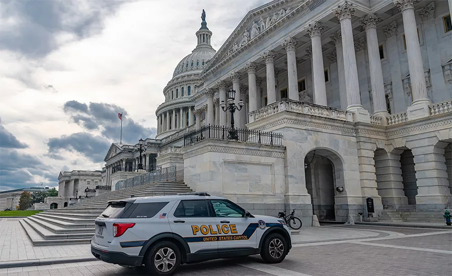 Riapertura del governo federale: sollievo parziale per i contractor, ma ritardi e incertezza permangono