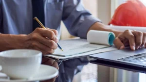 Mercato del lavoro in stabilizzazione: gli aumenti salariali rallentano a causa della riduzione delle carenze di manodopera e dell'inflazione