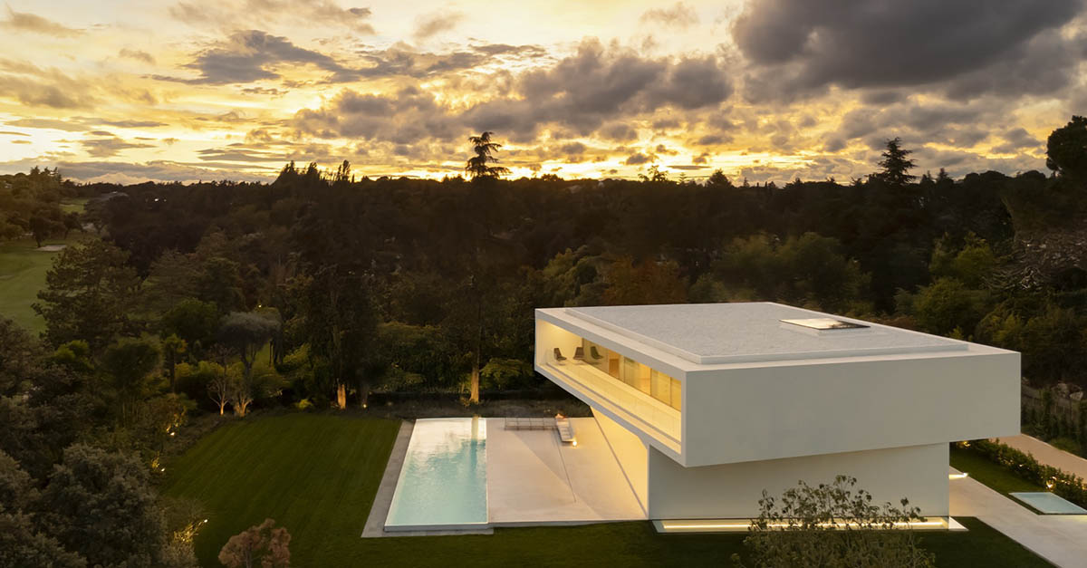 Villa Lavan: un esempio di architettura sostenibile che unisce design senza tempo e vita transgenerazionale in armonia con la natura